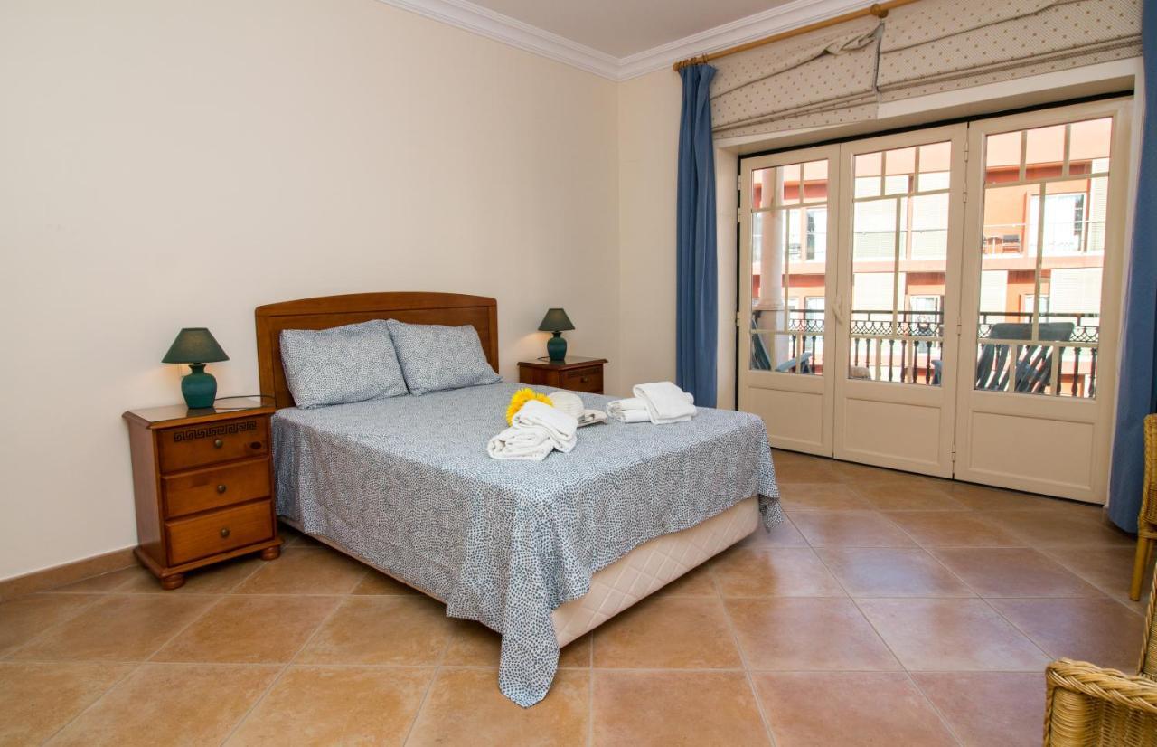 Oura Sunrise III Apartment - Sea View & Oura Beach & Top Location Albufeira Exterior foto